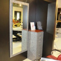 Showroom Mirror & Station From Takara Belmont Sold As Is Like New