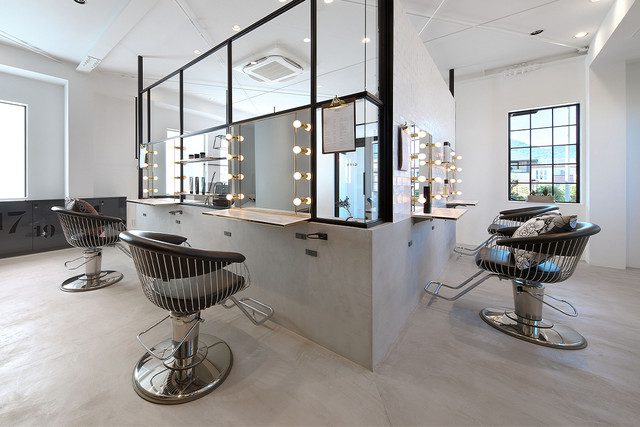 ST-M100 Hugging Styling Chair Imported From Japan - Image 4