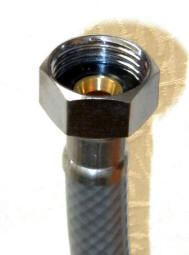 P14- 1/2 Inch Fitting Shampoo Hose Double Layered - Image 3