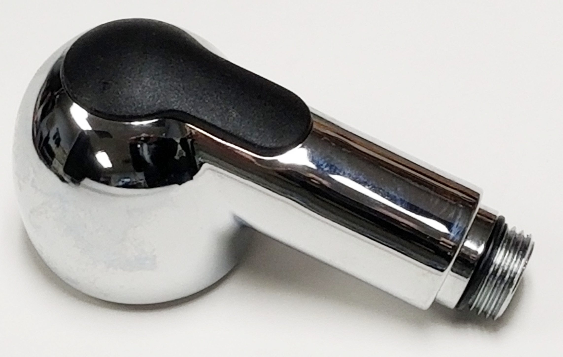 CR Long Dual Sprayer Head 4.5 Inch For Shampoo Bowls - Image 4