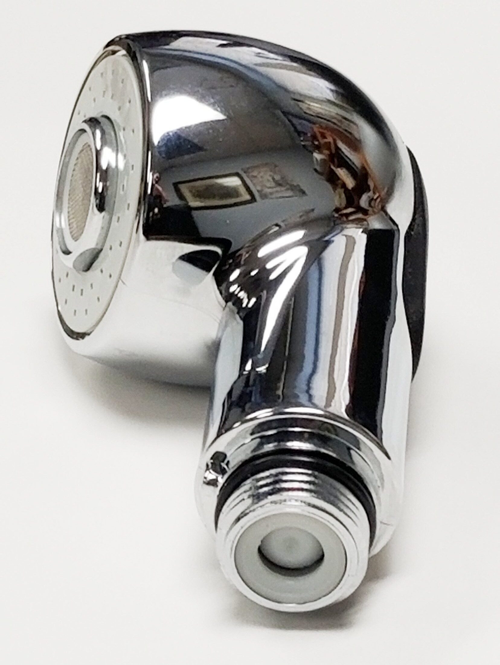 CR Long Dual Sprayer Head 4.5 Inch For Shampoo Bowls - Image 3