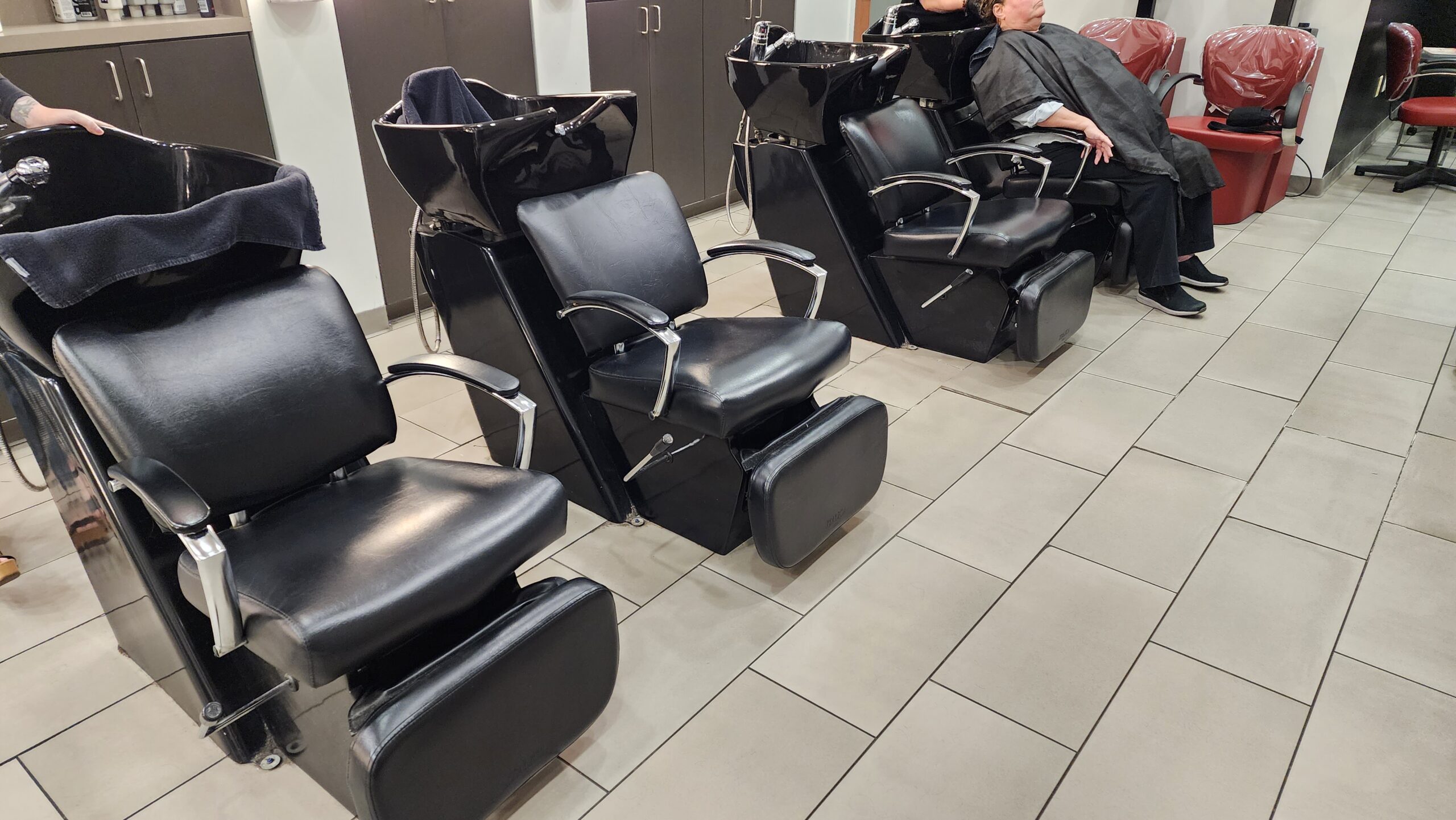 6267S Tiberius Shampoo Side Backwash Unit - Image 3