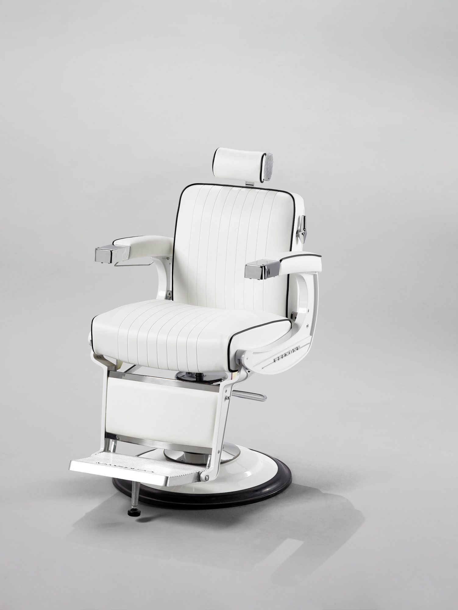 BB225 Elite White Elegance Barber Chair - Image 2
