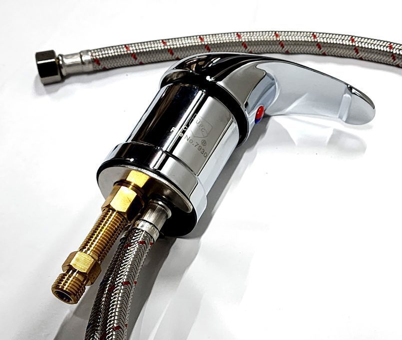 605 UPC Coded 1/2 Inch & 1/4 Inch Salon Faucet - Image 2