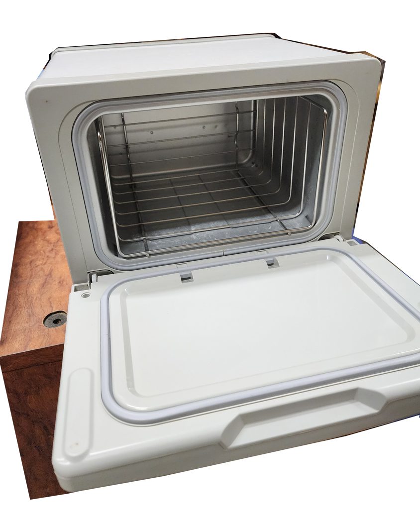 Taiji Mini Towel Cabi Used In Very Good Condition - Image 2