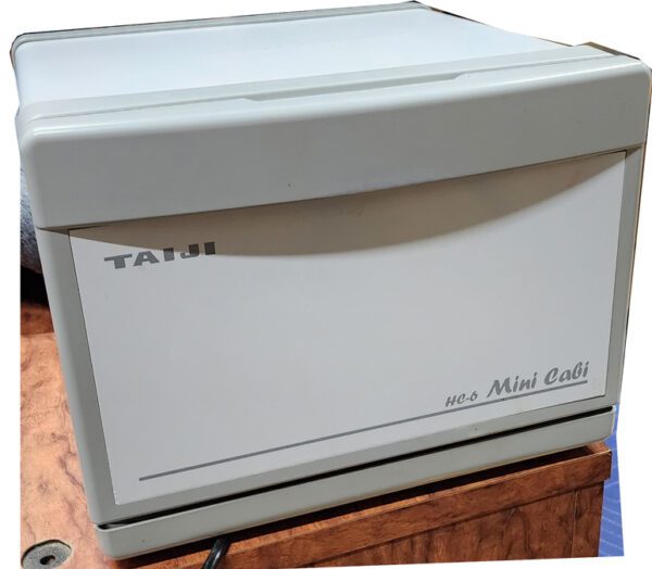 Taiji Mini Towel Cabi Used In Very Good Condition