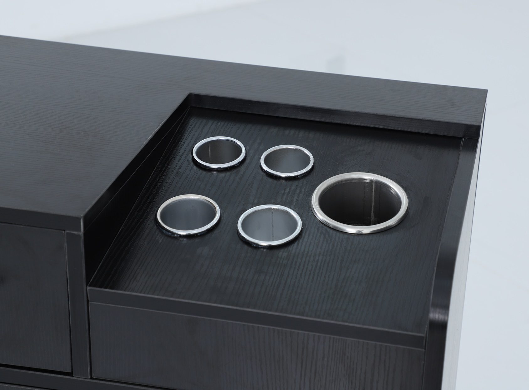 CS10 Italica Styling Station With Tool Panel (New) - Image 3