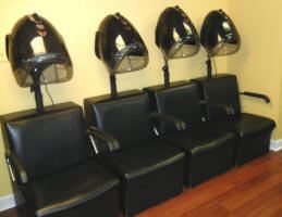 EGG Black or White Conditioning Salon Hair Dryer 1300 RPM - Image 3