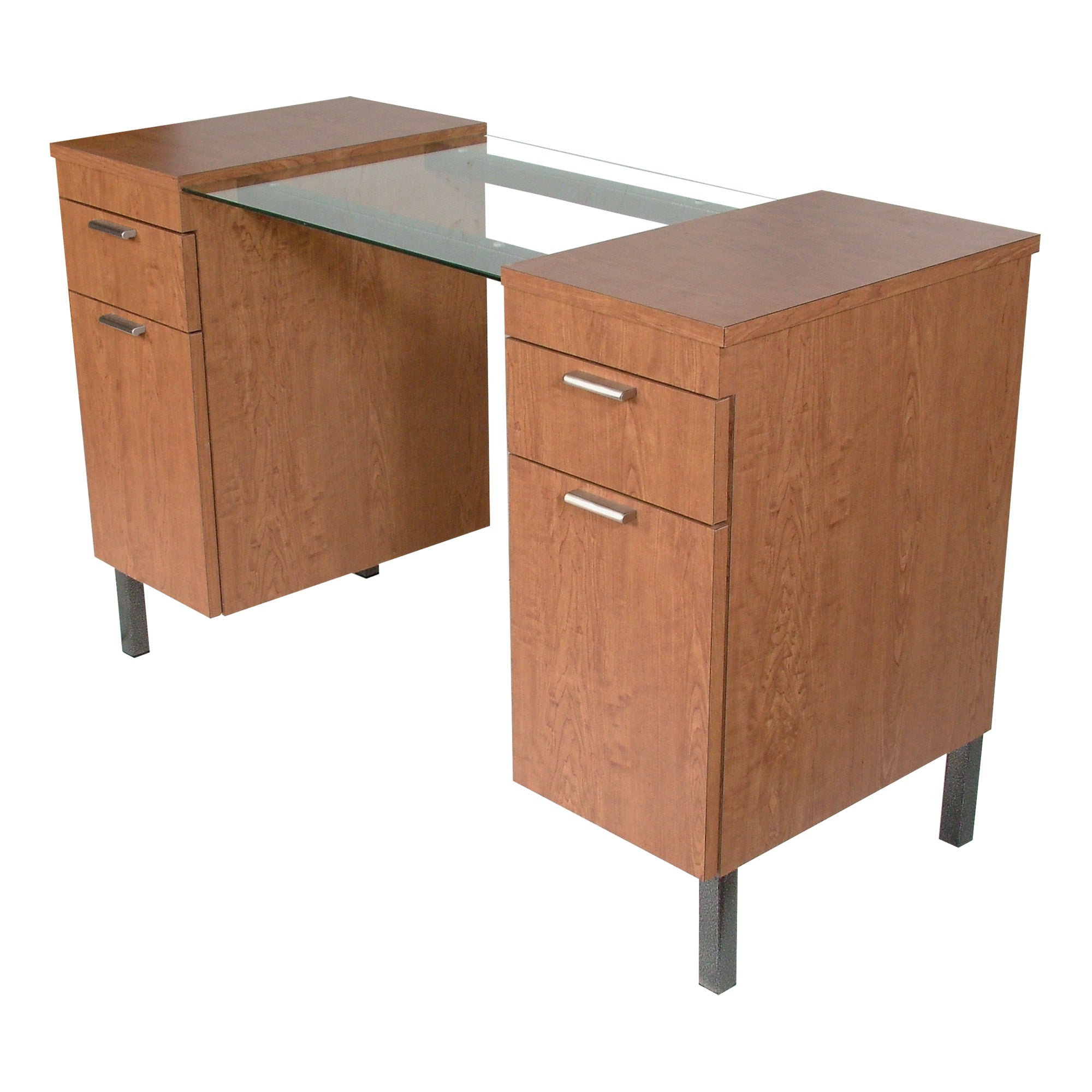 Enova 48 Salon Manicure Table With Nail Pad - Image 2