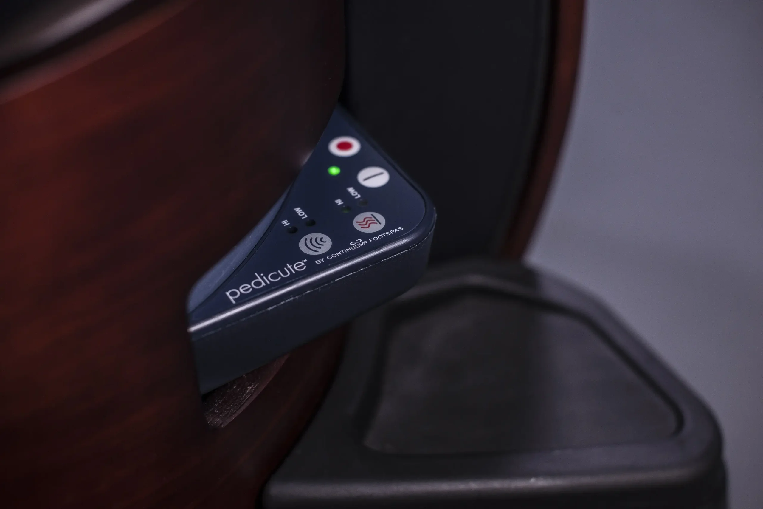 Pedicute Portable Footspa Removable Bath & Deluxe USA Made Base - Image 6