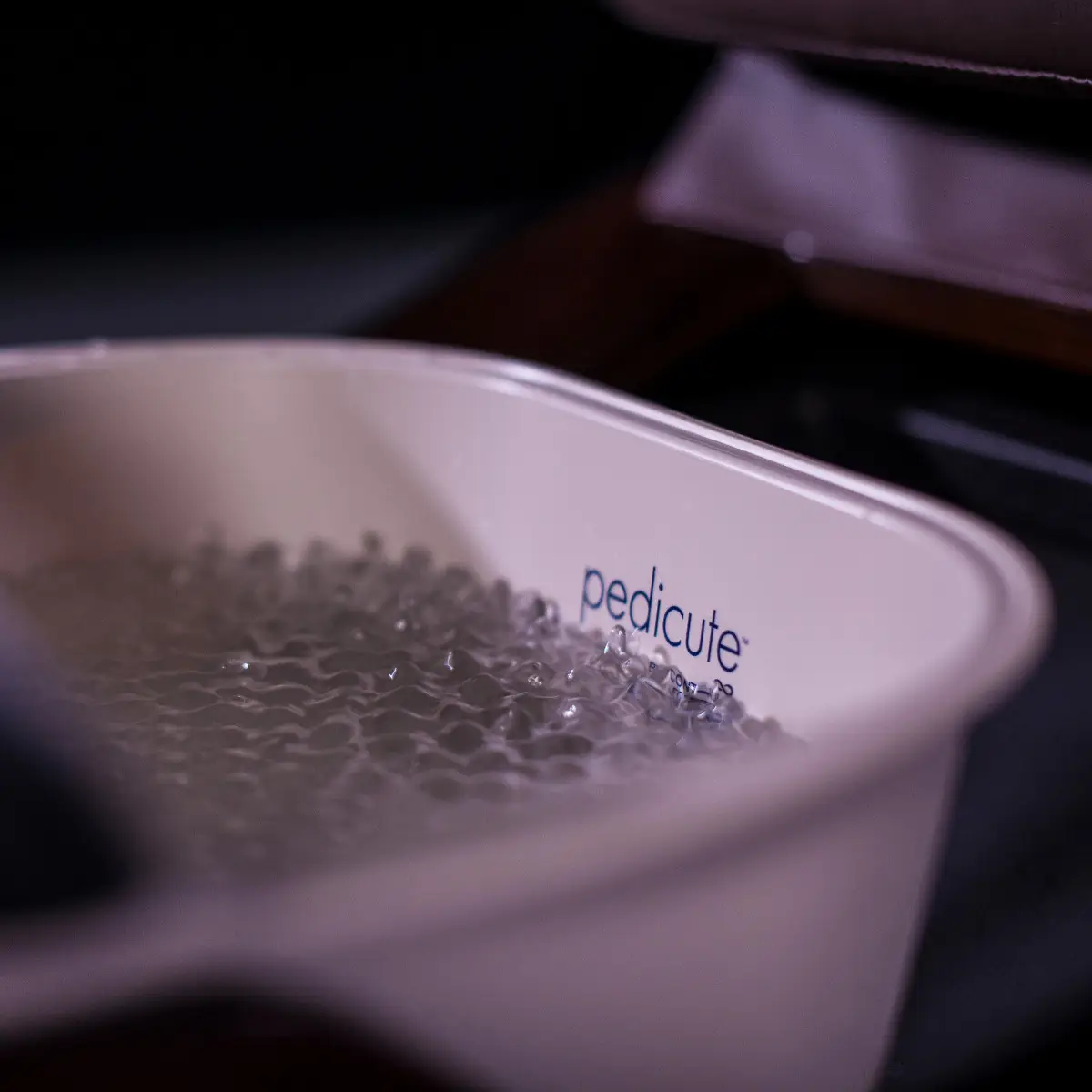 Pedicute Portable Footspa Removable Bath & Deluxe USA Made Base - Image 5