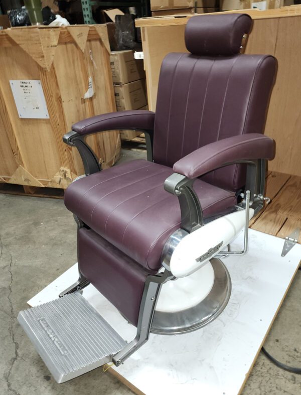 Takara Belmont Clipper Barber Chair (Show Model )